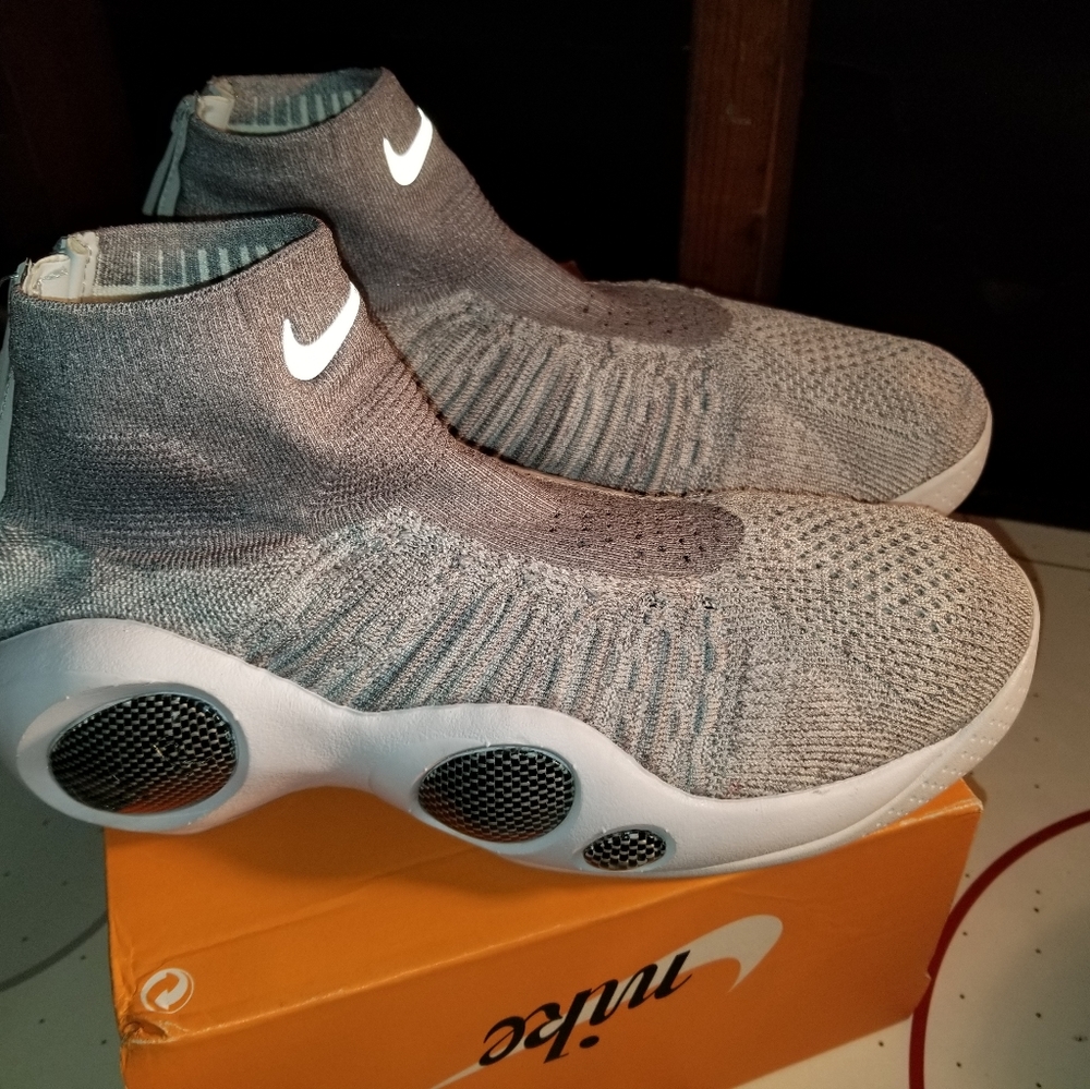 Nike Air Flight Bonafide